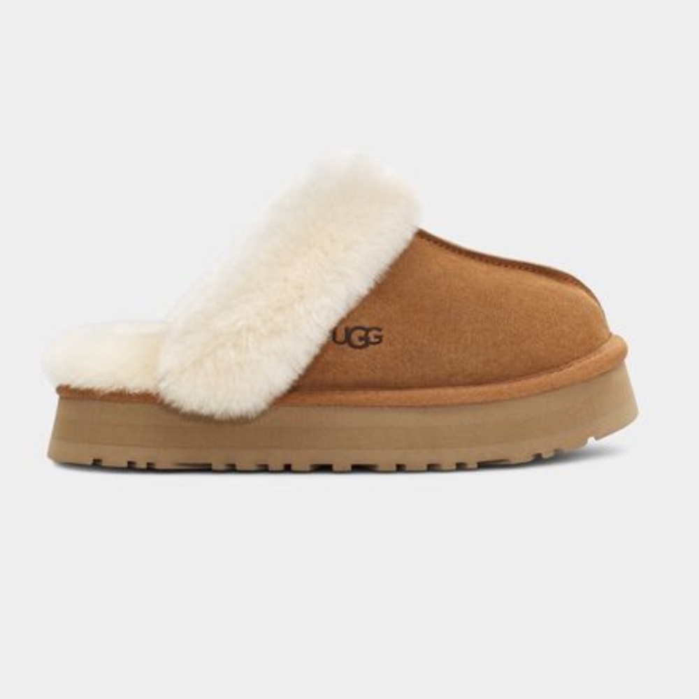 UGG Disquette Sheepskin Slippers (Read Description)